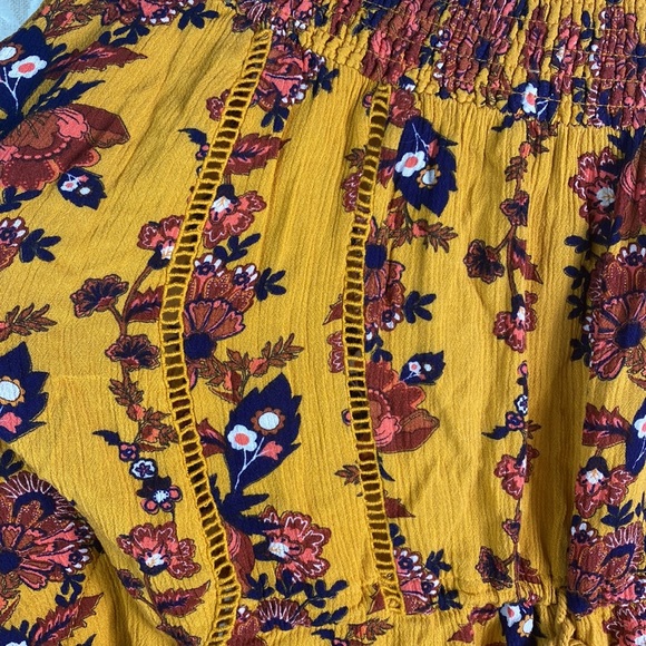 Coco + Jaimeson Boho Chic Off The Shoulder Mustard yellow retro floral Fall M - Picture 9 of 15